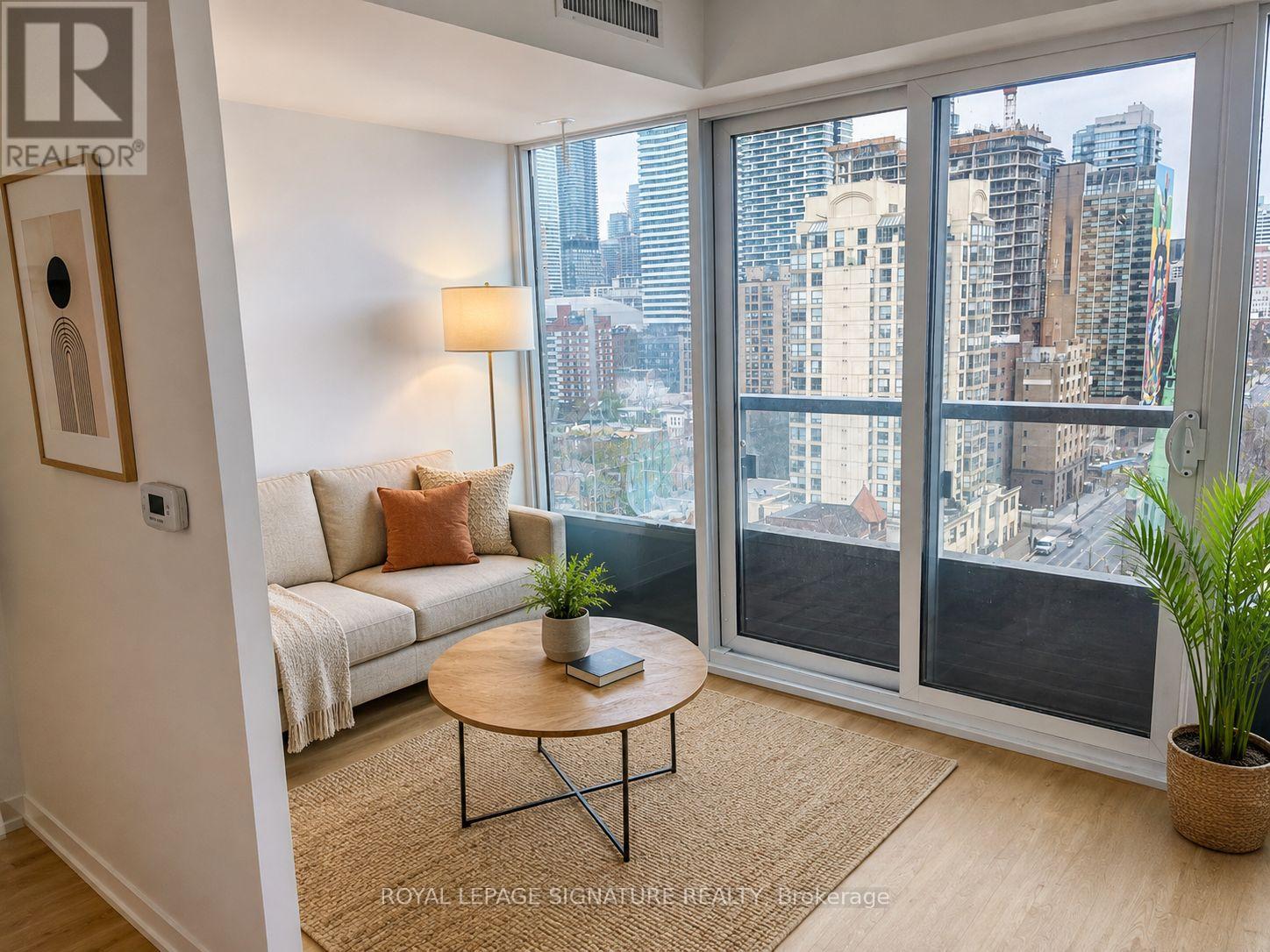 Photo of 319 Jarvis Street