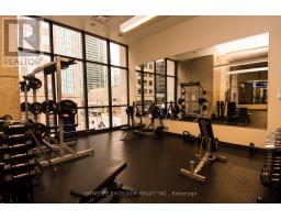 3227 - 33 Harbour Square, Toronto, ON M5J2G2 Photo 24