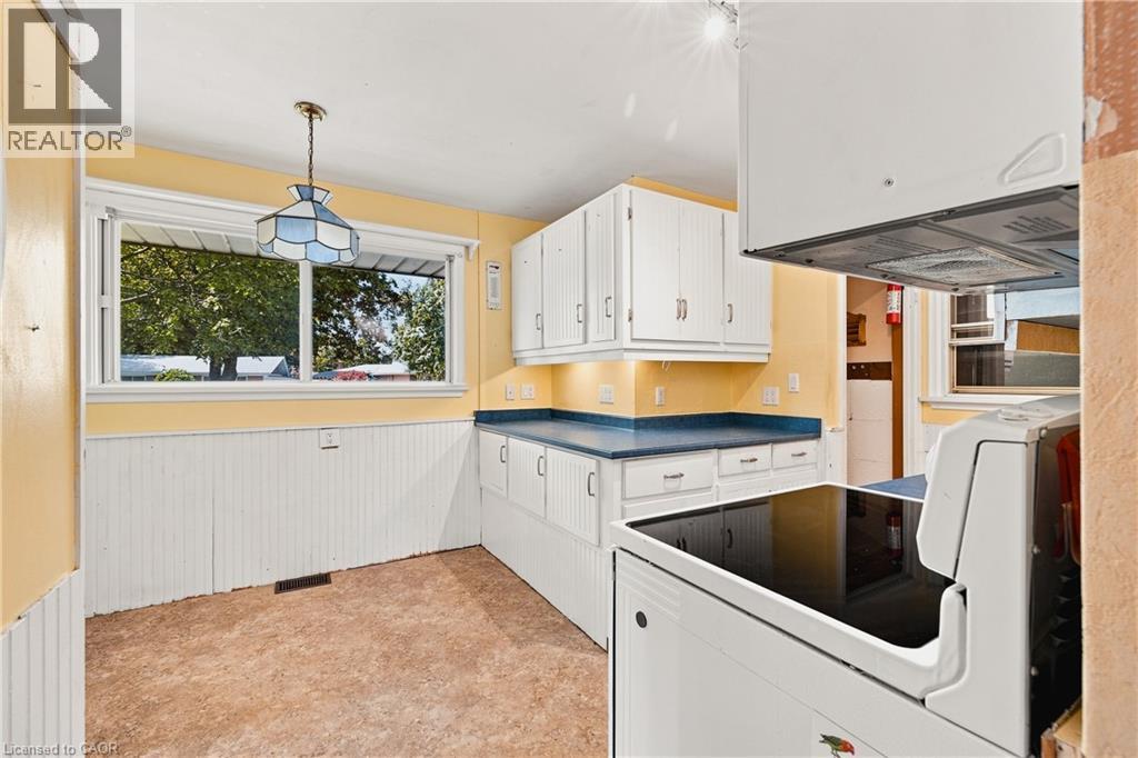 30 GERARD Avenue - 10