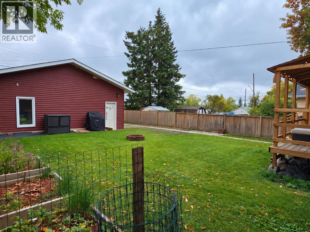 5033 6 Avenue - Image 23