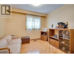 Family room - 17 Altair Avenue, Toronto, ON M1W2R1 Photo 13