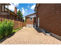 17 Altair Avenue, Toronto, ON M1W2R1 Photo 22