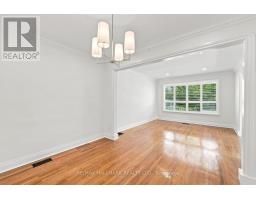 32 Denvale Road, Toronto, ON M4B3B5 Photo 12