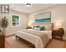 32 Denvale Road, Toronto, ON M4B3B5 Photo 13