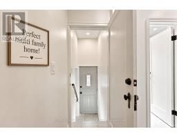 32 Denvale Road, Toronto, ON M4B3B5 Photo 17