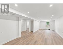 32 Denvale Road, Toronto, ON M4B3B5 Photo 19