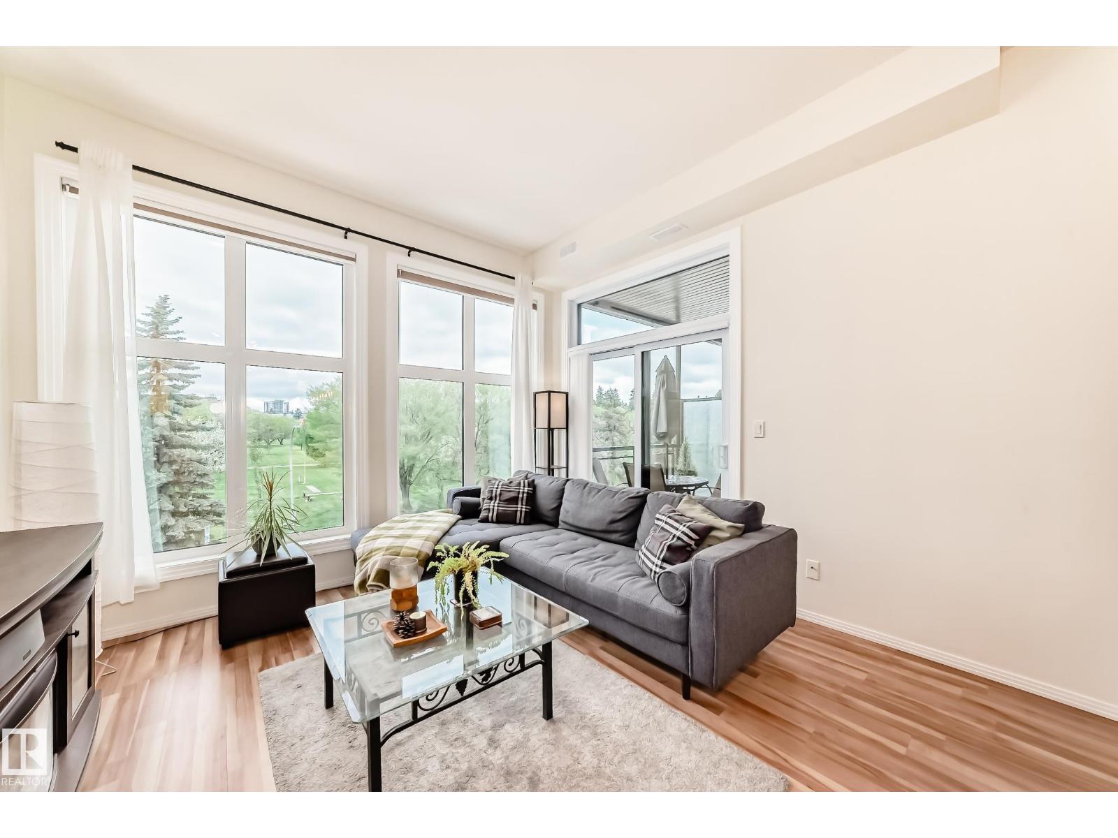 #303 10531 117 ST NW - 2