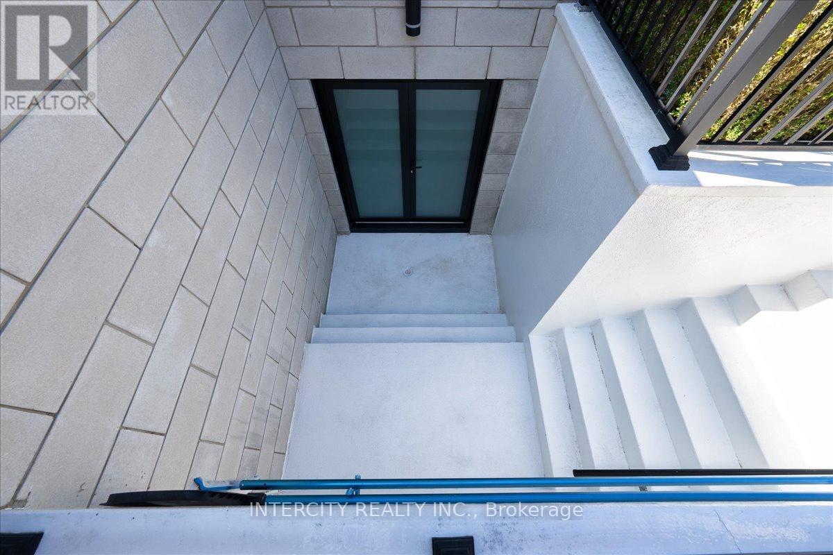 102 COOK'S MILL CRESCENT - Image 46