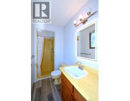 7946 St John Crescent, Prince George, BC V2N4H7 Photo 16
