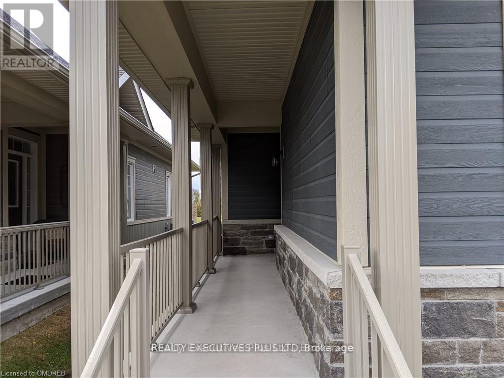 77 KARI CRESCENT, Collingwood — photo 3