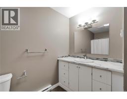 4 3987 Gordon Head Rd, Saanich, BC V8N3X5 Photo 24