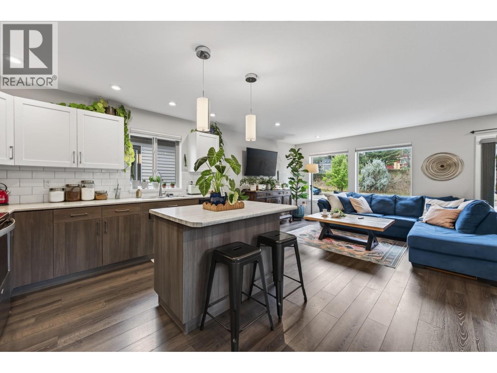 #171 1850 Hugh Allan Drive - 4