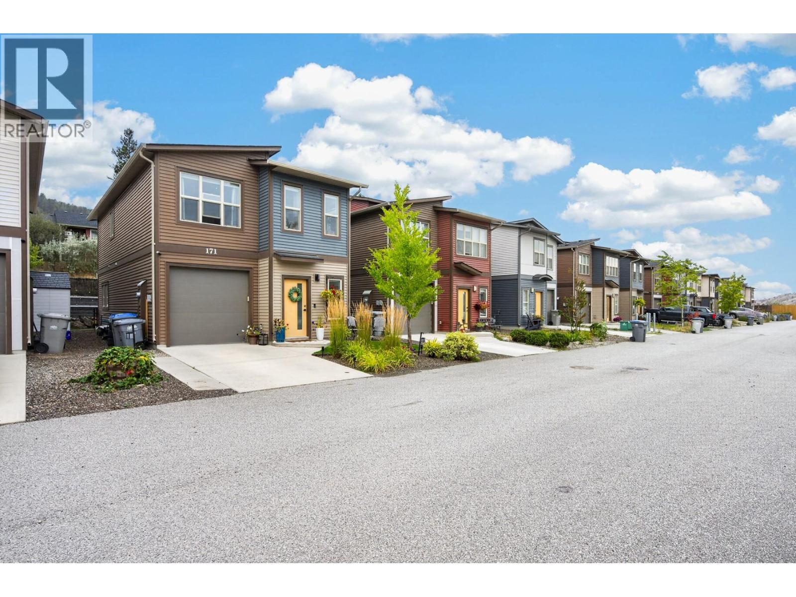 #171 1850 Hugh Allan Drive - Image 29