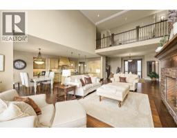 4pc Ensuite bath - 2583 Lucinde Road, West Kelowna, BC V1Z4B1 Photo 11