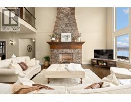 Family room - 2583 Lucinde Road, West Kelowna, BC V1Z4B1 Photo 10
