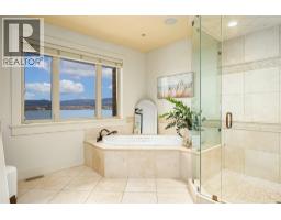 2583 Lucinde Road, West Kelowna, BC V1Z4B1 Photo 28
