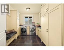 2583 Lucinde Road, West Kelowna, BC V1Z4B1 Photo 32