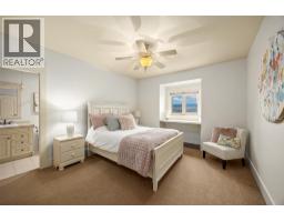 2583 Lucinde Road, West Kelowna, BC V1Z4B1 Photo 40