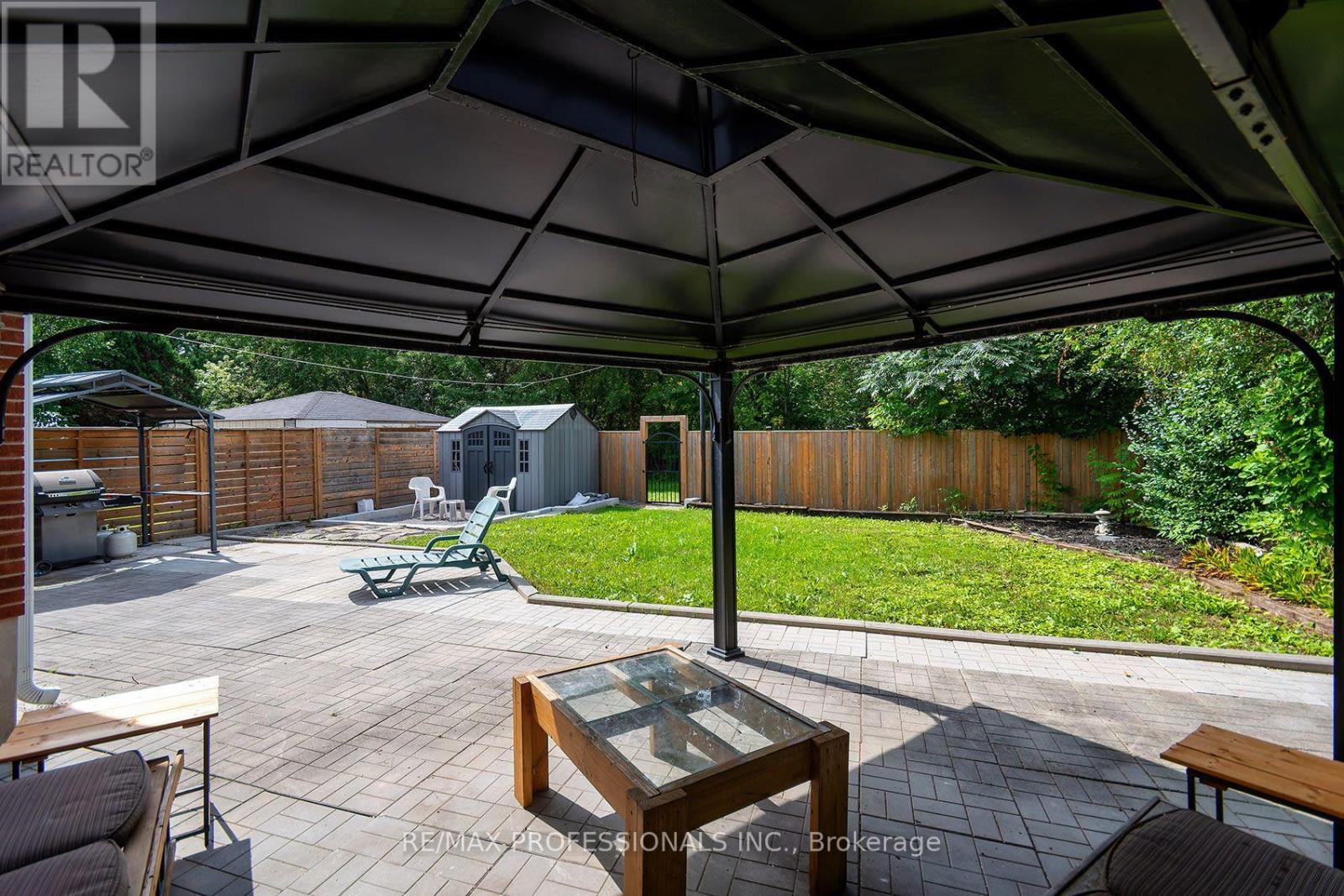 1360 LEWISHAM DRIVE - Image 33