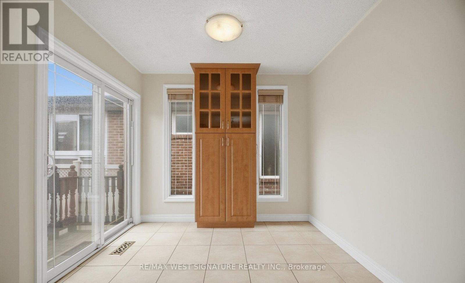 36 WINDSOR ROAD - 8