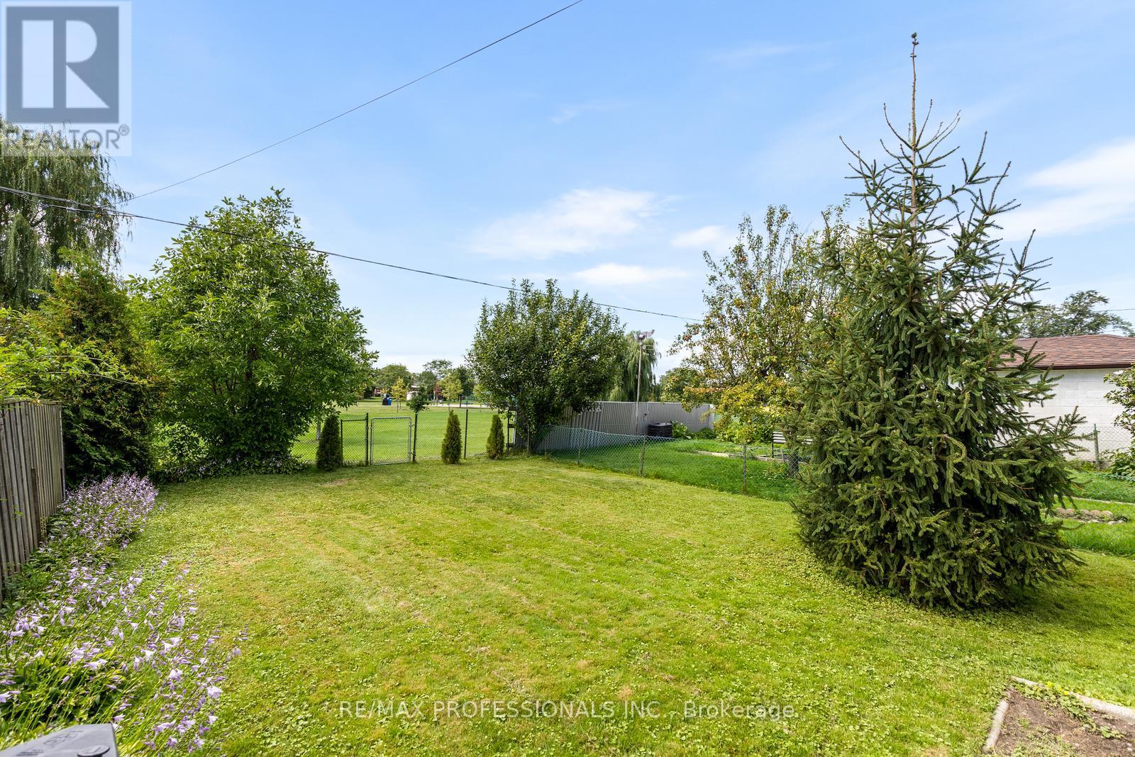 122 TREEVIEW DRIVE - Image 28