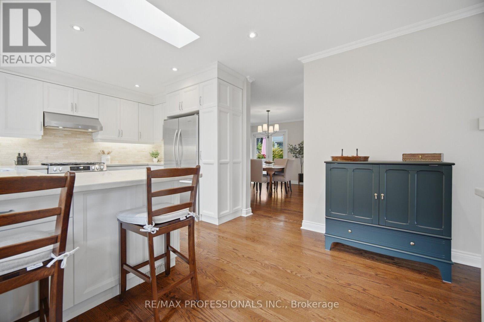 8 BEAVERBROOK AVENUE - 9