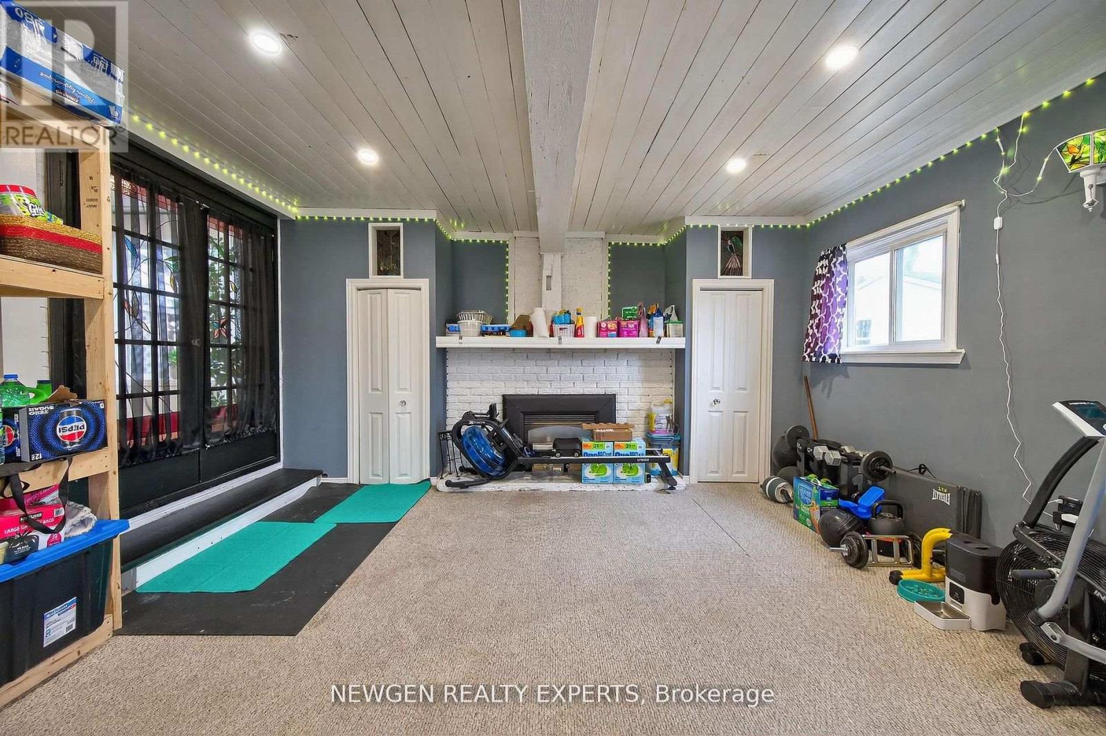 63 FALUDON DRIVE - 17