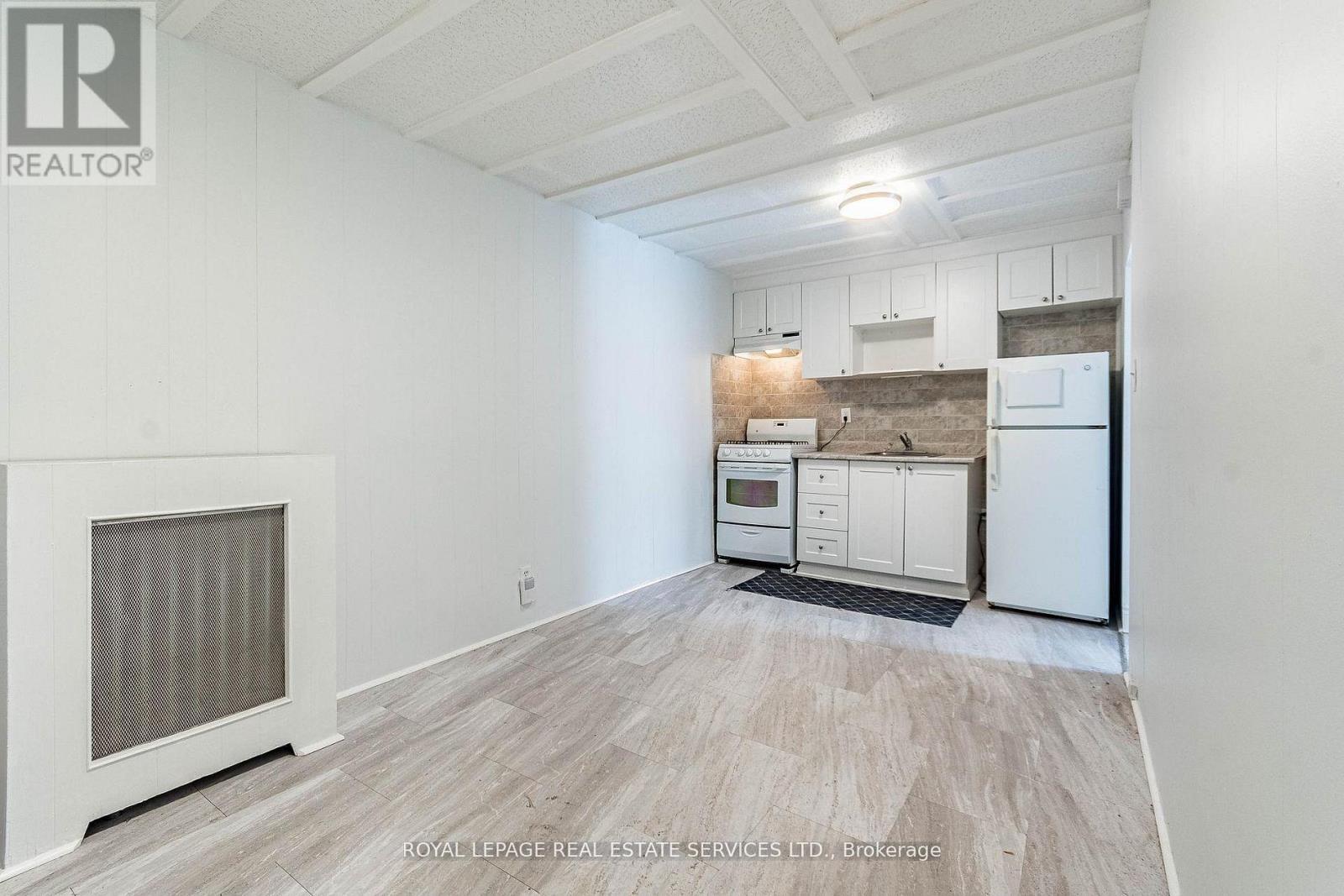 1160 DUFFERIN STREET - 20