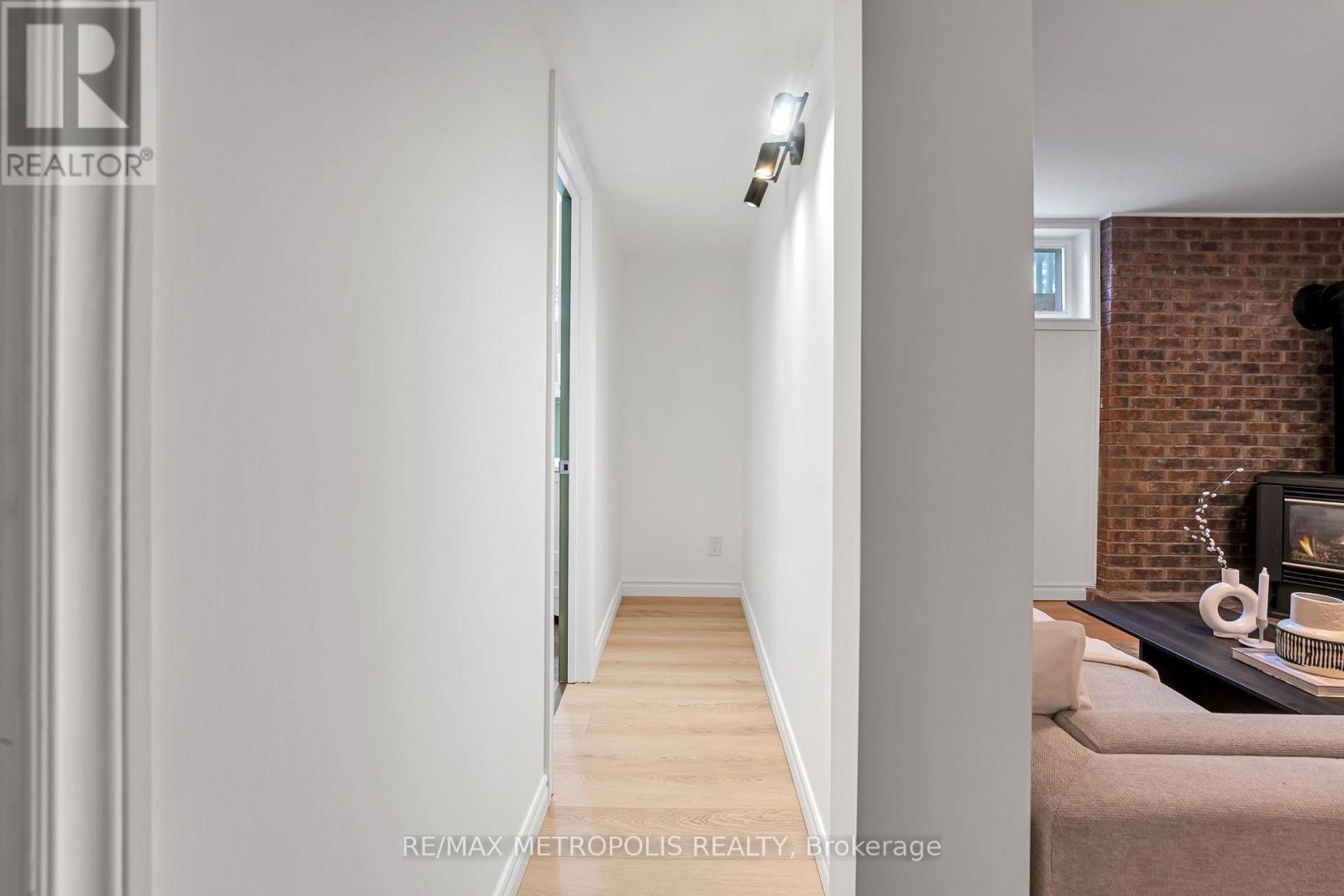 598 BLACK OAK CRESCENT - Image 31