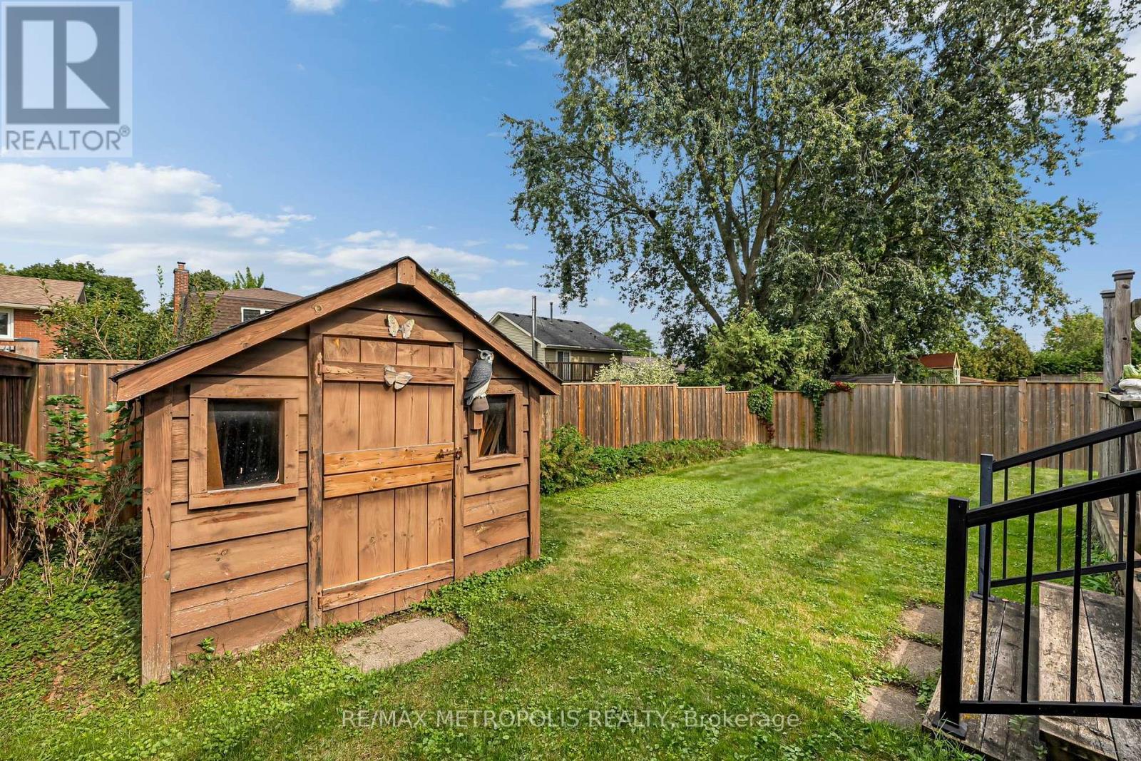 598 BLACK OAK CRESCENT - Image 38