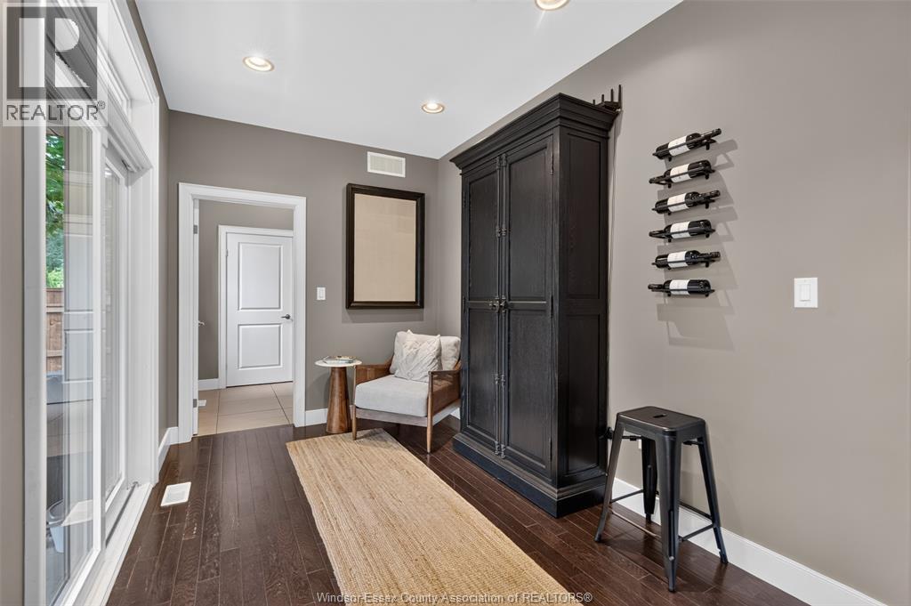 1230 MAPLE AVENUE - 20