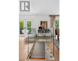 11 Yewfield Crescent, Toronto, ON M3B2Y4 Photo 17