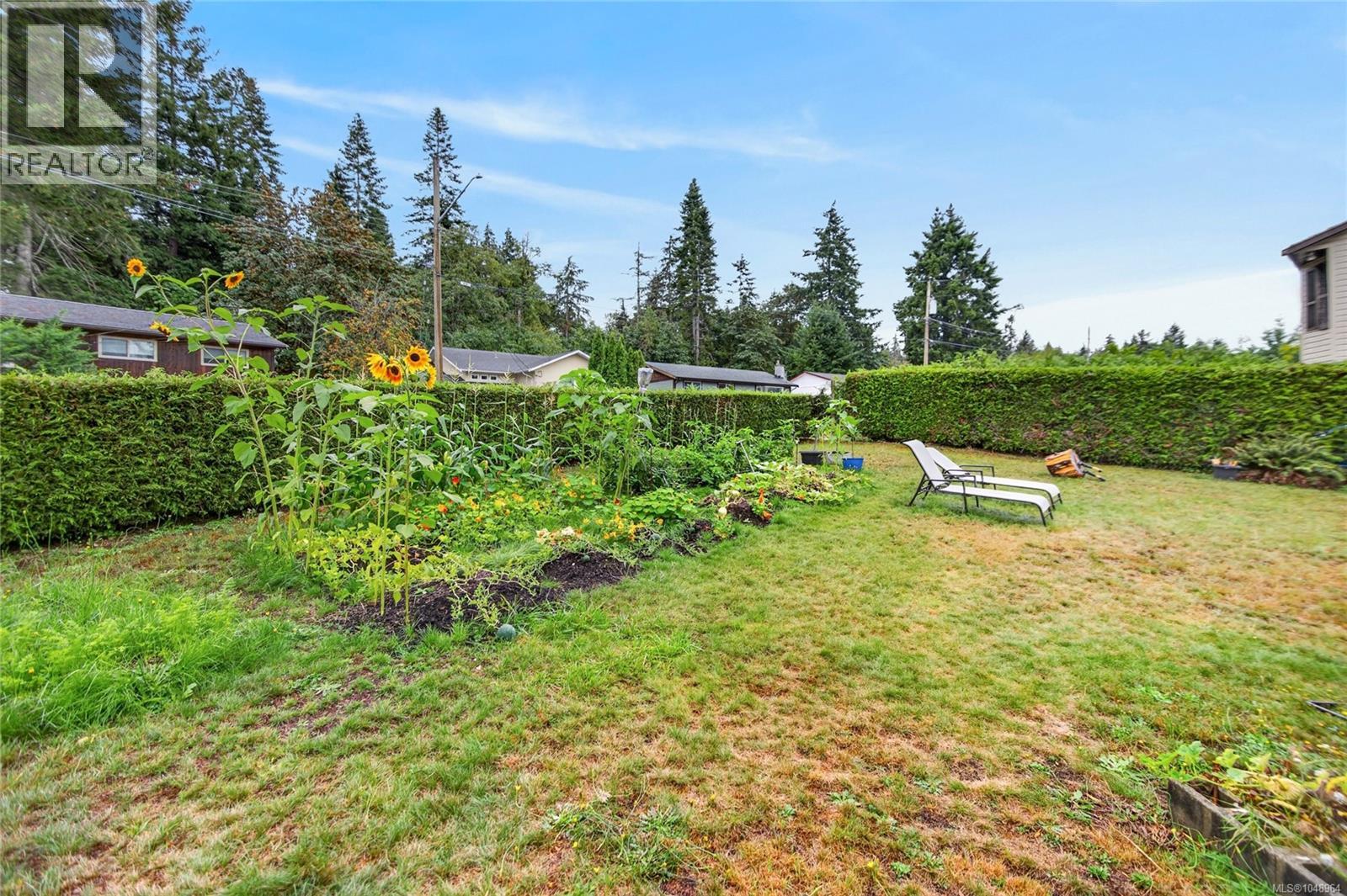 1561 Embleton Cres - 26