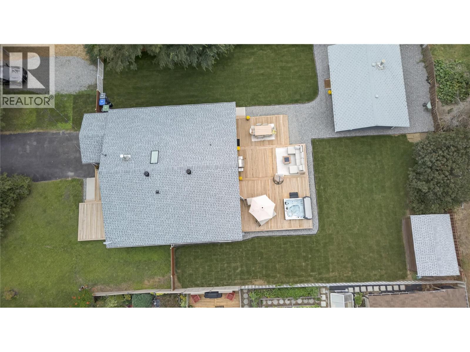 1104 7th Street, Keremeos
