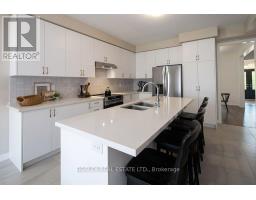 Kitchen - 259 Centre Street, Clearview, ON L0M1S0 Photo 9