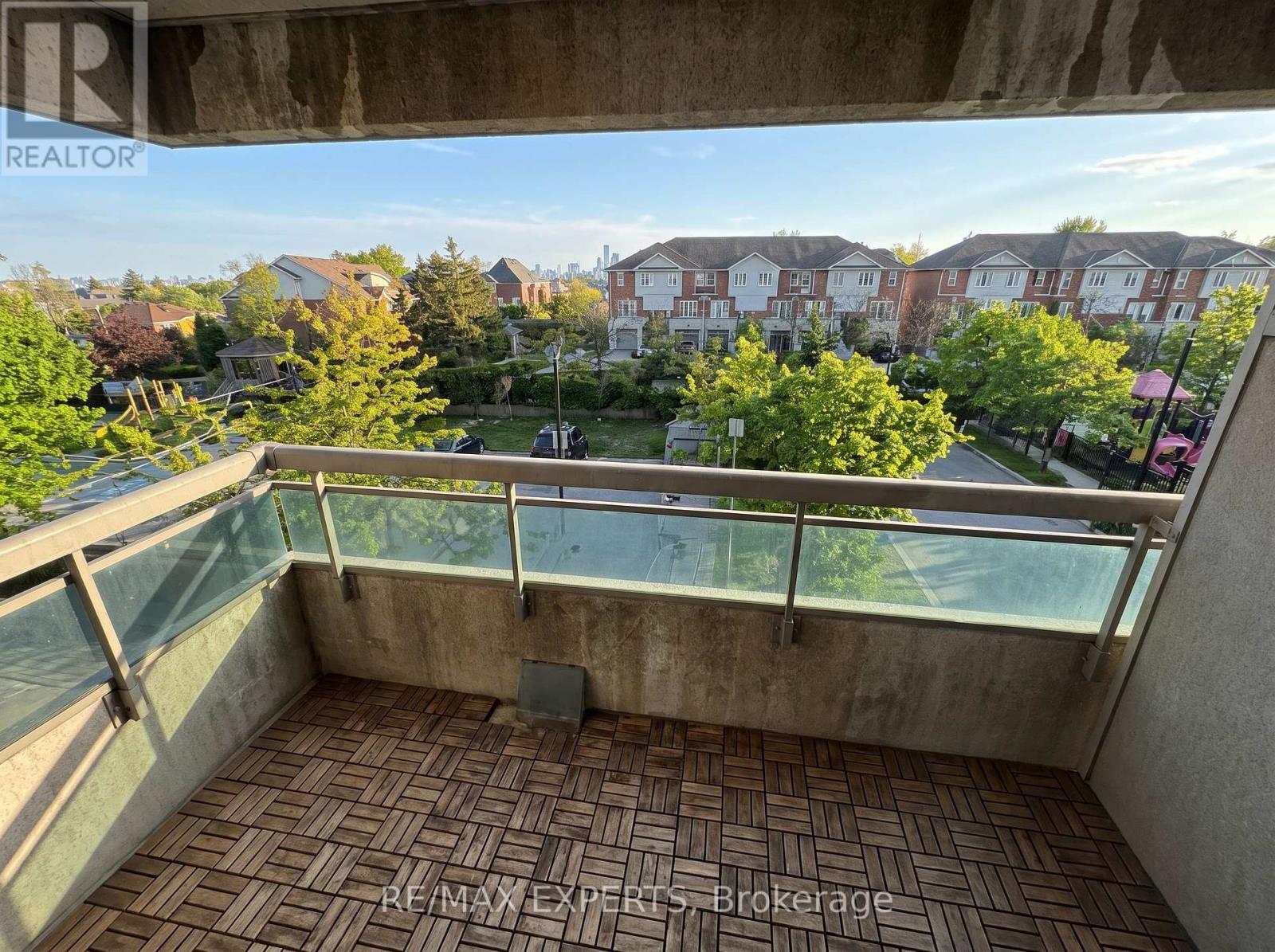 #209 1359 RATHBURN ROAD - 16