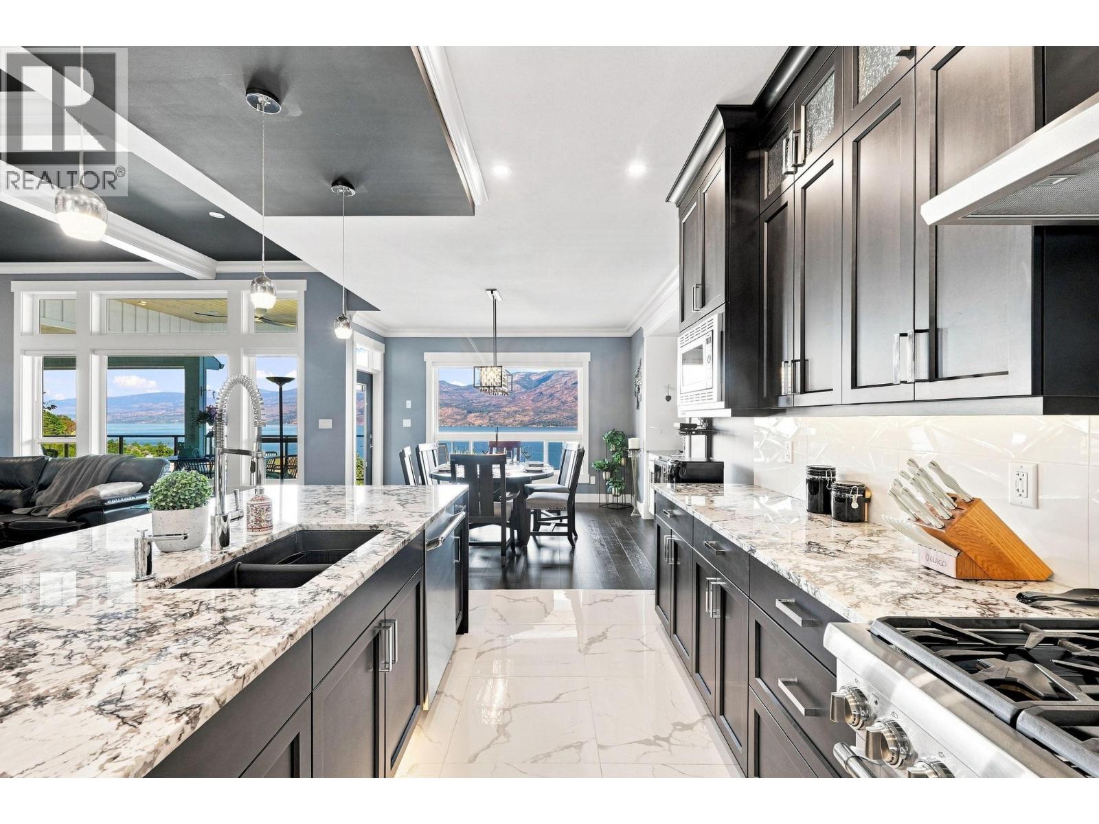 5203 Clarence Road, Peachland