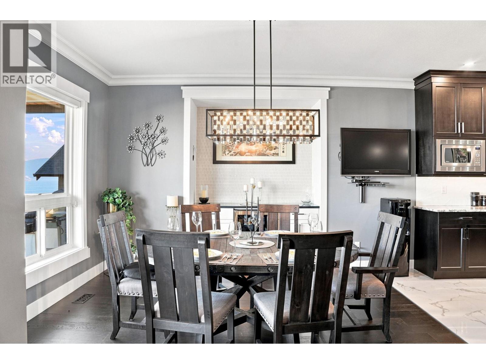 5203 Clarence Road, Peachland