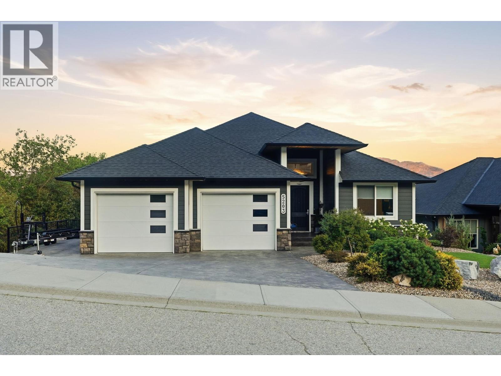 5203 Clarence Road, Peachland