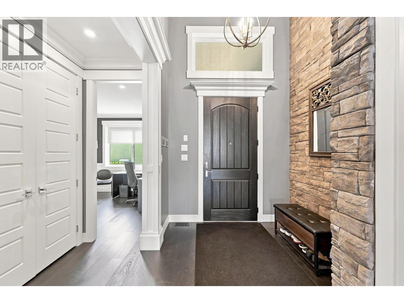 5203 Clarence Road, Peachland