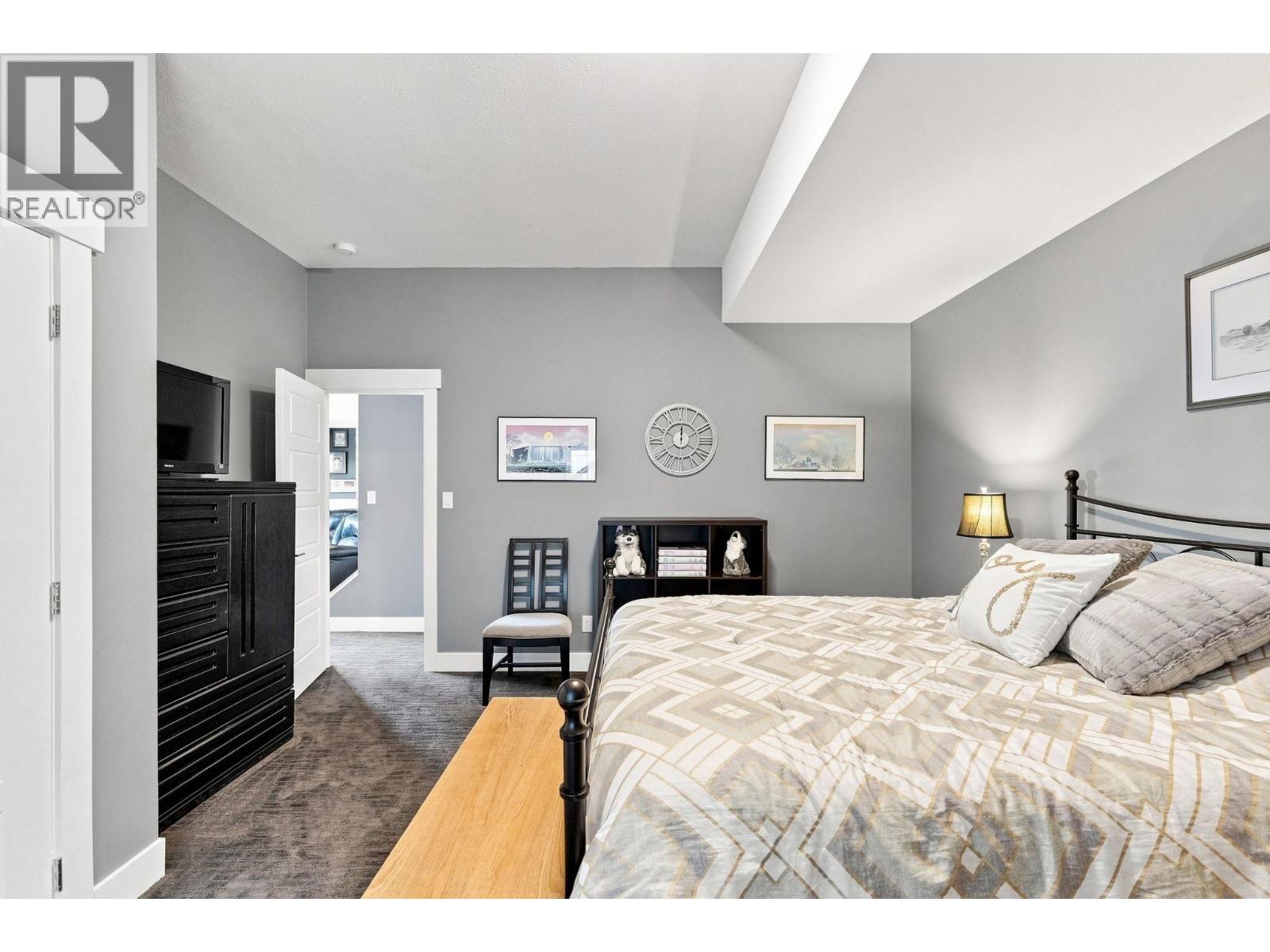5203 Clarence Road - 50