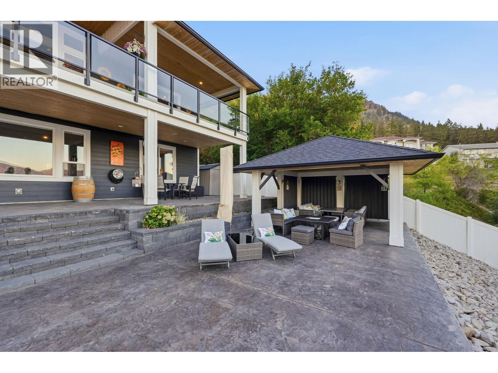 5203 Clarence Road, Peachland
