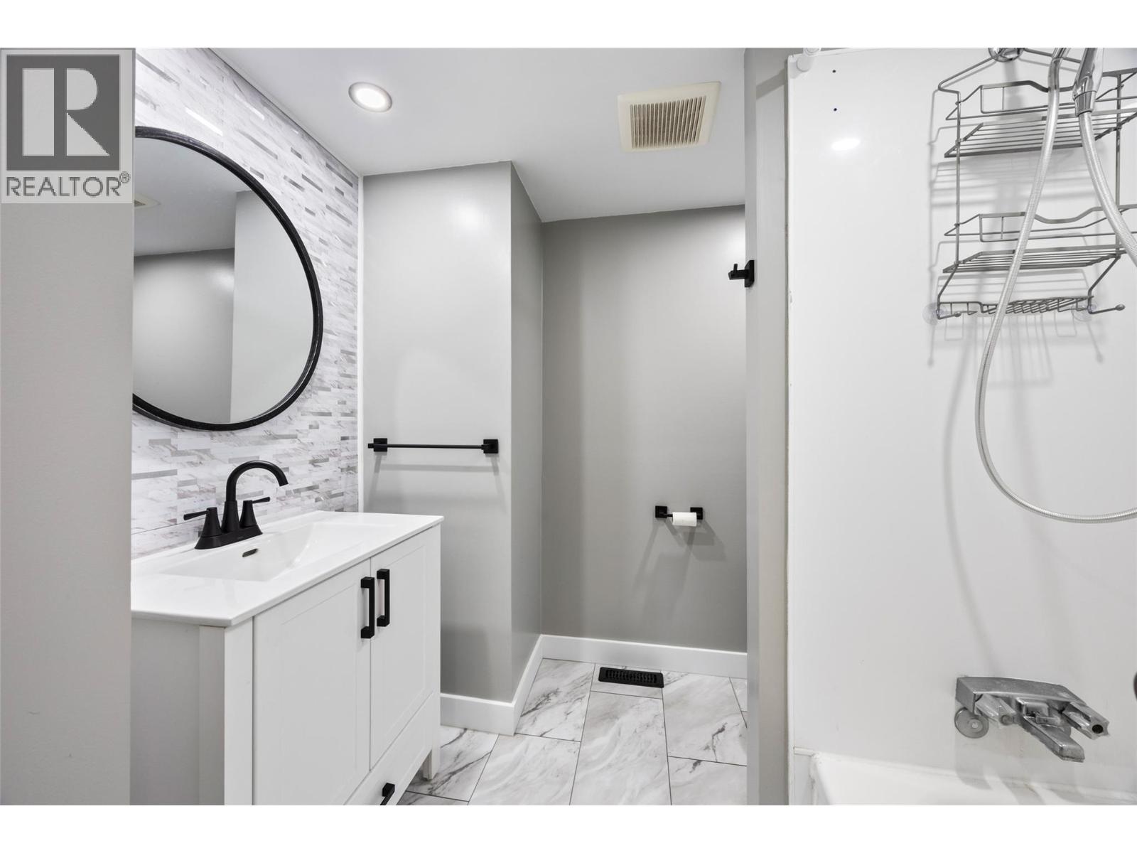 #2 1221 HUGH ALLAN Drive - Image 20