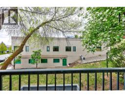 1221 Hugh Allan Drive Unit# 2, Kamloops, BC V1S1M7 Photo 12