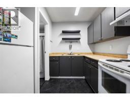 1221 Hugh Allan Drive Unit# 2, Kamloops, BC V1S1M7 Photo 13