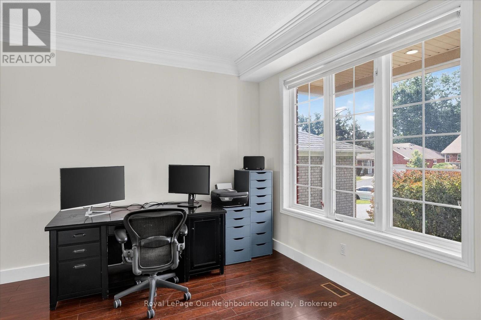 1072 SILVERDALE ROAD - 10