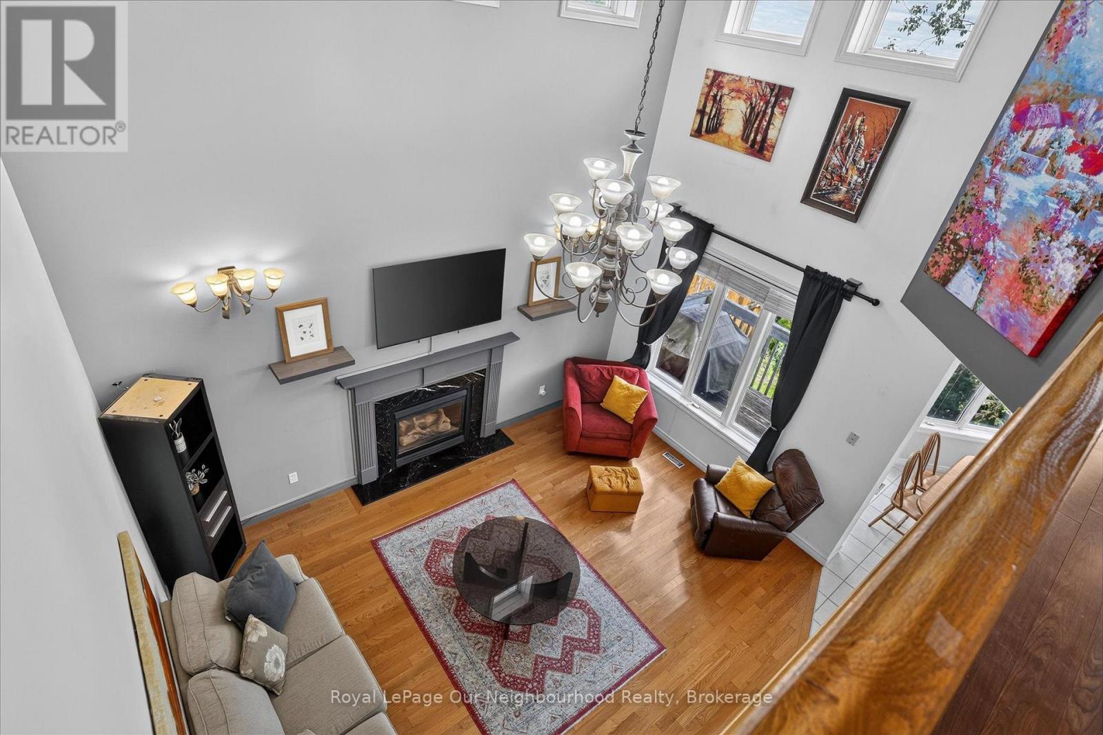 1072 SILVERDALE ROAD - 12