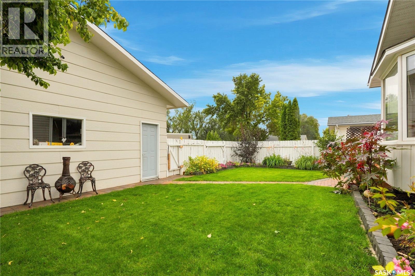226 Dickey CRESCENT - Image 52