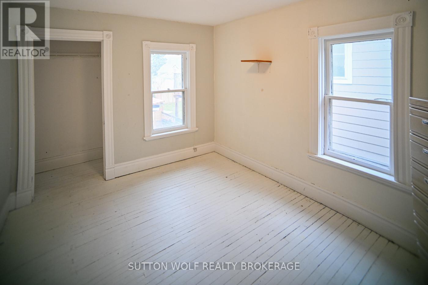 24 COLBORNE STREET - 15