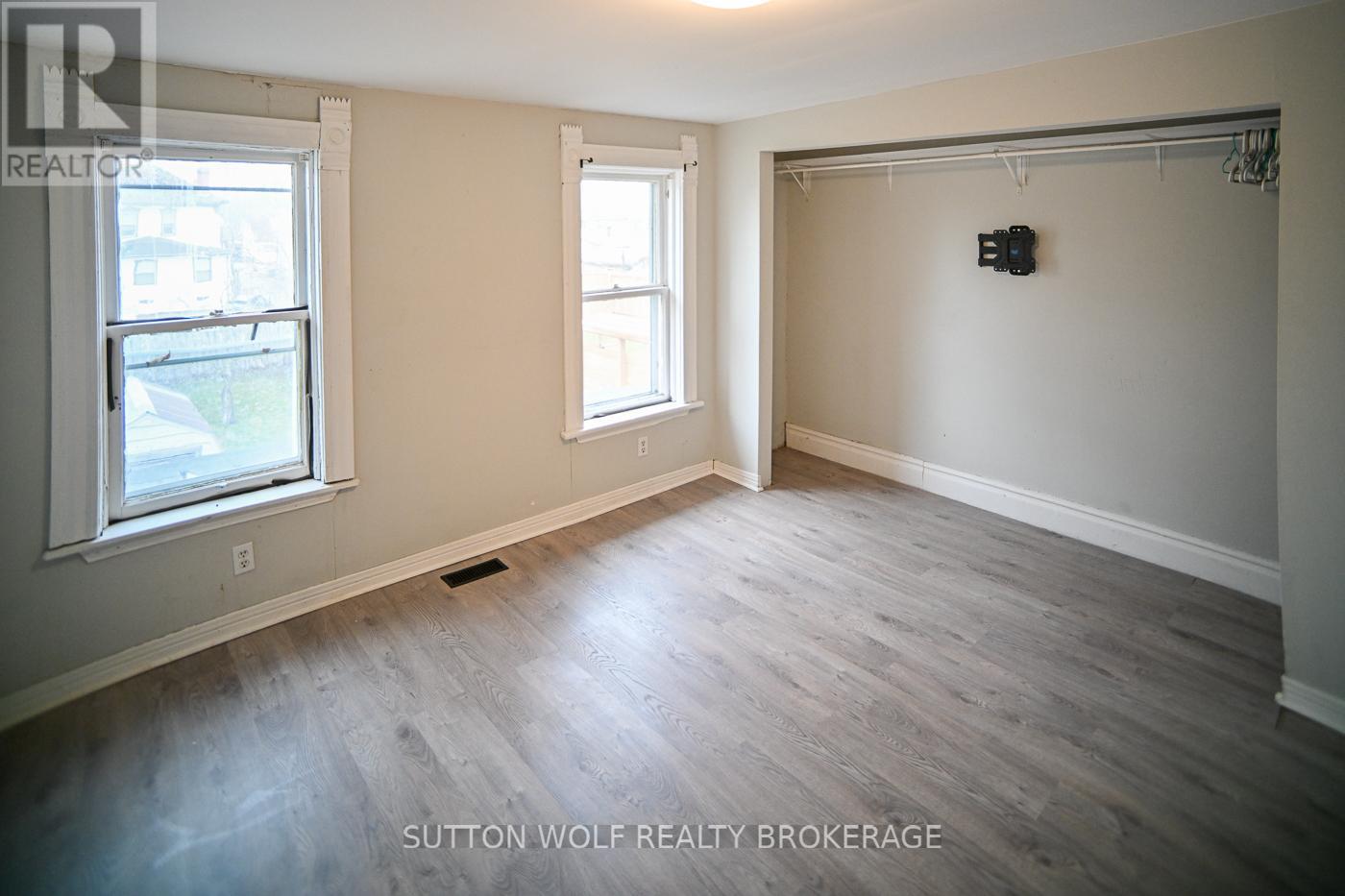 24 COLBORNE STREET - 16